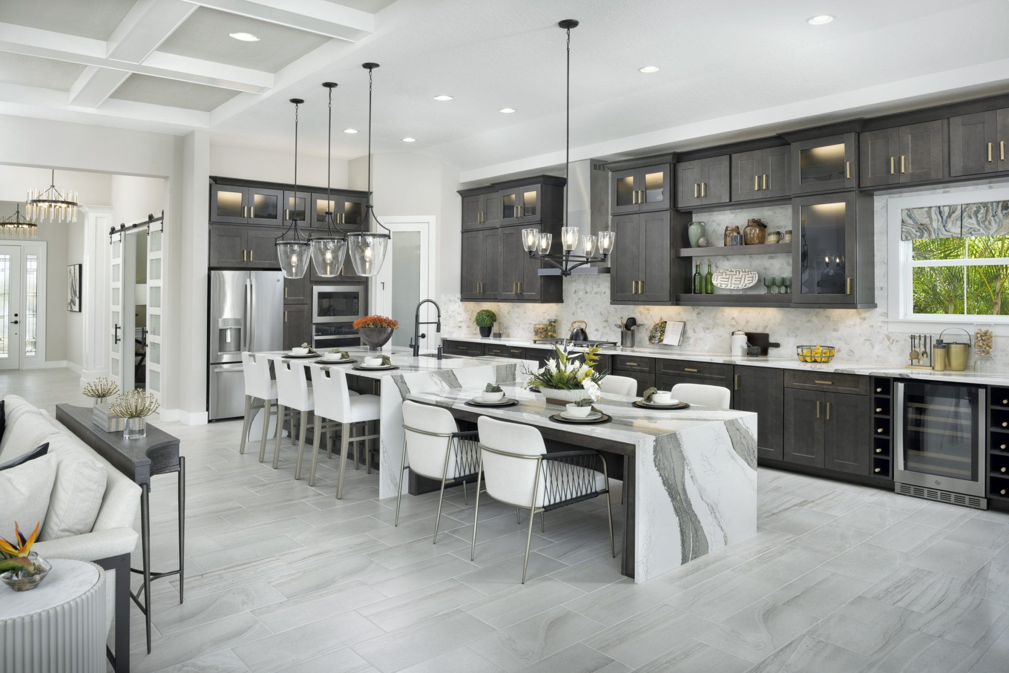 Designing a Kitchen That Works: Stylish Solutions for Maximum ...